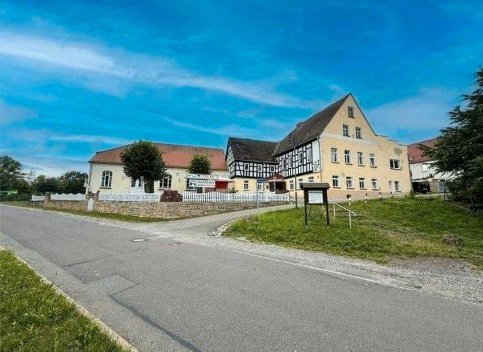 Thumbnail-Ohne Makler Grundstück mit ehemaligen Gasthof bebaut