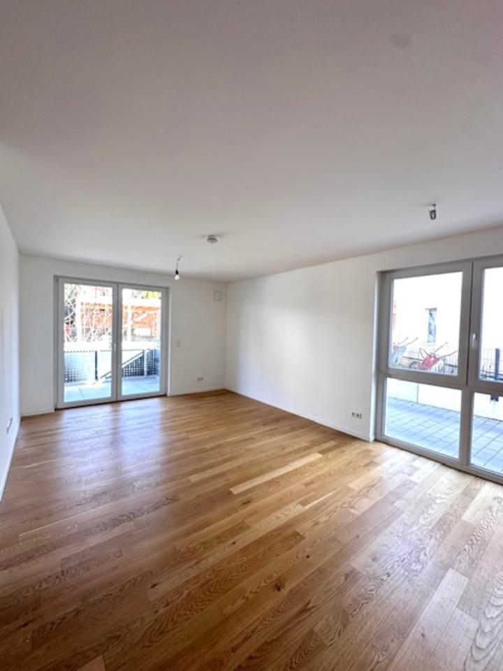 Thumbnail-Helle und moderne 3-Zimmerwohnung mit Balkon