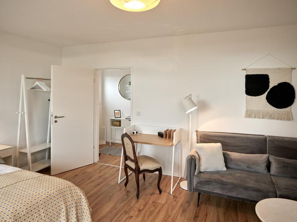 Thumbnail-Frisch saniertes Apartment mit separater Küche in Hacklberg