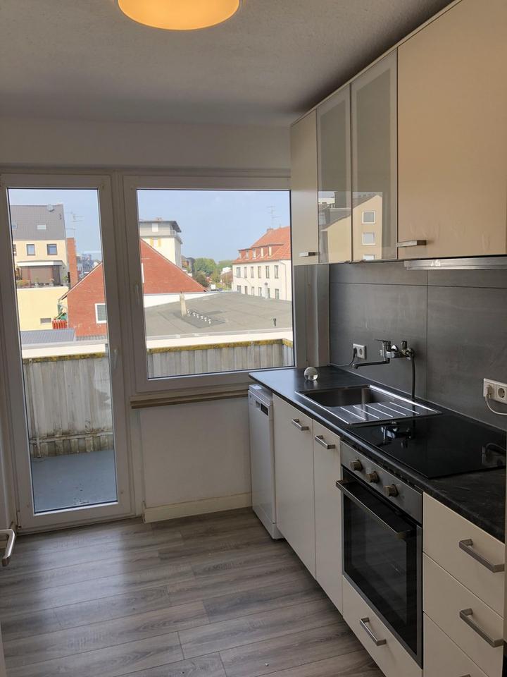 Thumbnail-Ansprechende 3-Zimmer-Wohnung mit Balkon und EBK in Geestemünde