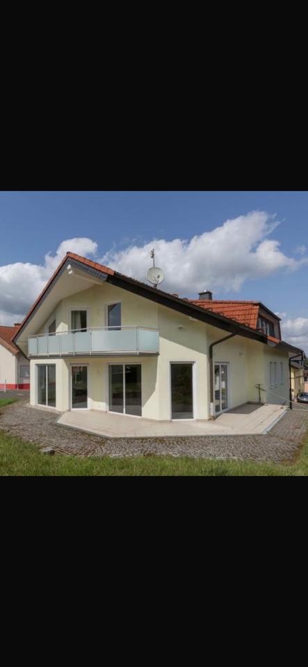 Thumbnail-Lichtdurchflutete 3-Zimmerwohnung mit Südbalkon in ruhiger Lage