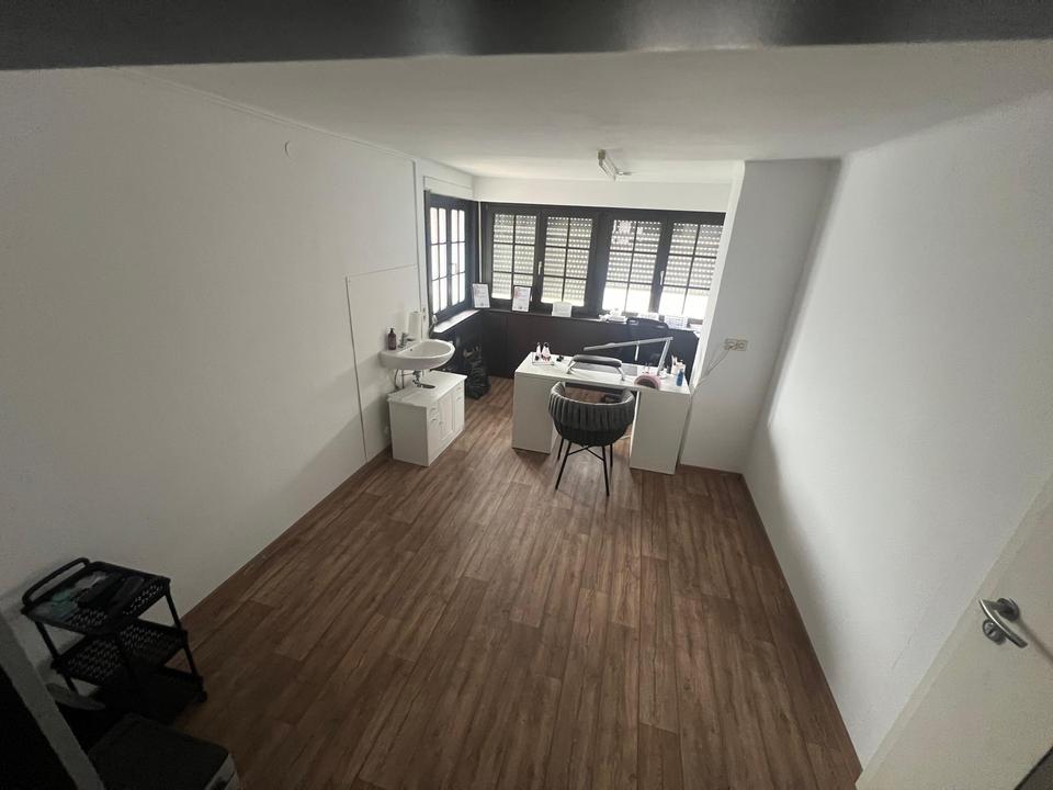 Thumbnail-Neu renovierter Gewerberaum Beauty Salon oder Büro