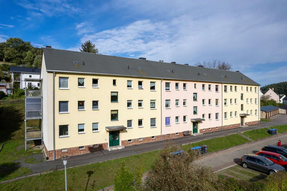 Thumbnail-Helle 2-Raum-Wohnung mit großem Balkon in ruhiger Wohnlage