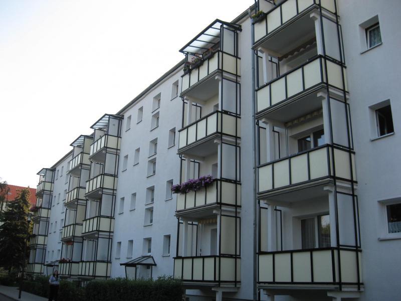 Thumbnail-Kleine, gemütliche 2-Raum Wohnung mit Balkon -kautionsfrei- Kuglerstraße 5