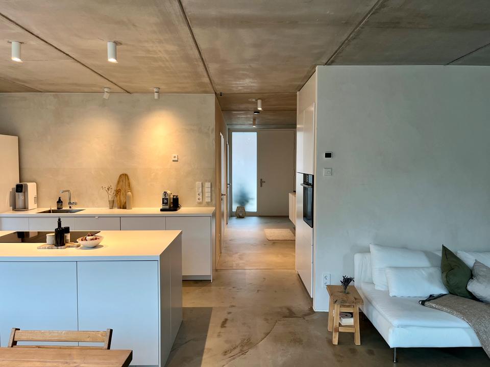 Thumbnail-4-Zimmer-Architektenwohnung mit großem Garten, Terrasse & Garage