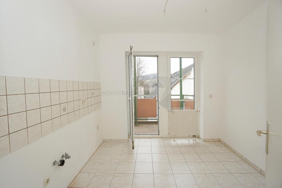 Thumbnail-Tolle 2-Raum-Wohnung mit Balkon in Burkhardtsdorf