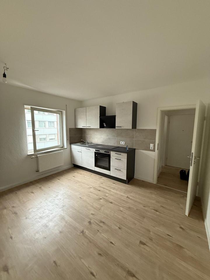 Thumbnail-3-Zimmer-Wohnung zu mieten mit Balkon, Keller und Stellplatz