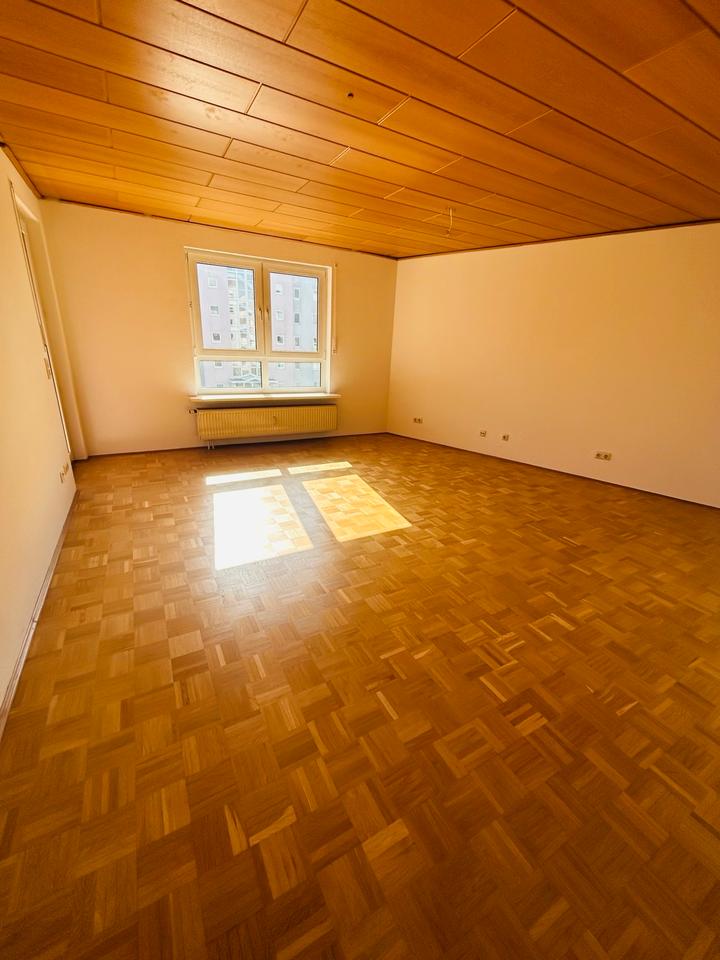 Thumbnail-3 Zimmer Wohnung Nürnberg Einbauküche U-Bahn-Nähe