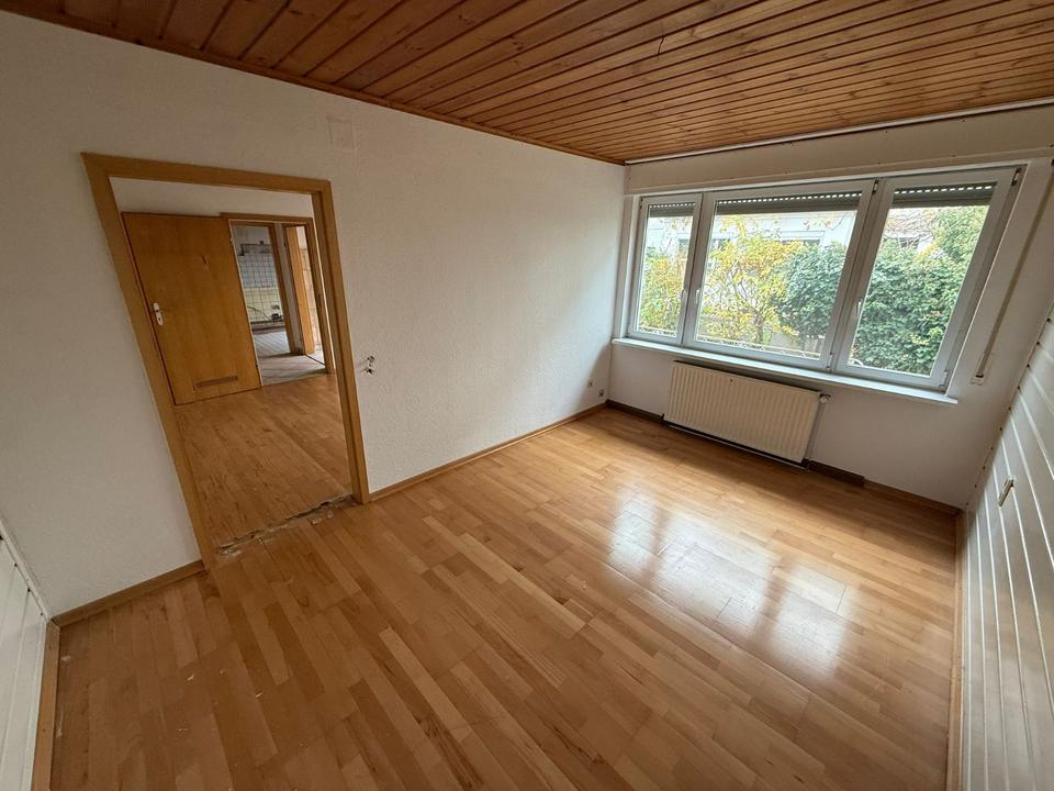 Thumbnail-Kleines Einfamilienhaus im Hinterhof in Pforzheim