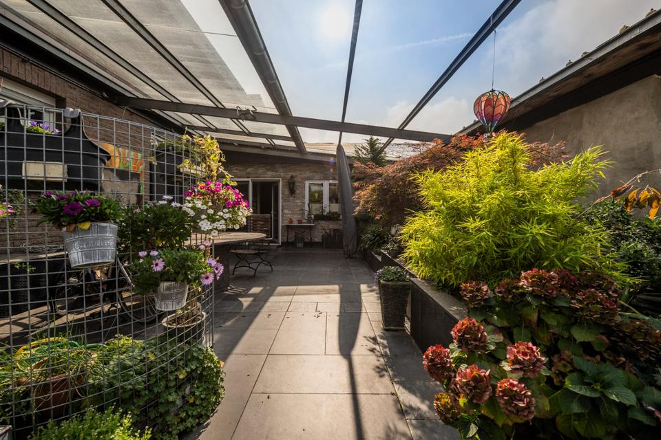 Thumbnail-Wohnhaus - Mehrgenerationenhaus - mit Gewerbemöglichkeit