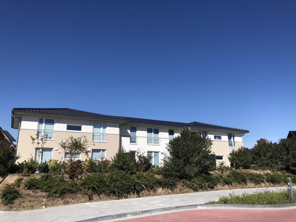 Thumbnail-Stade Riensförde 2-Zi-EG-Whg. gr. Terrasse + 2 KFZ-Stellplätzen