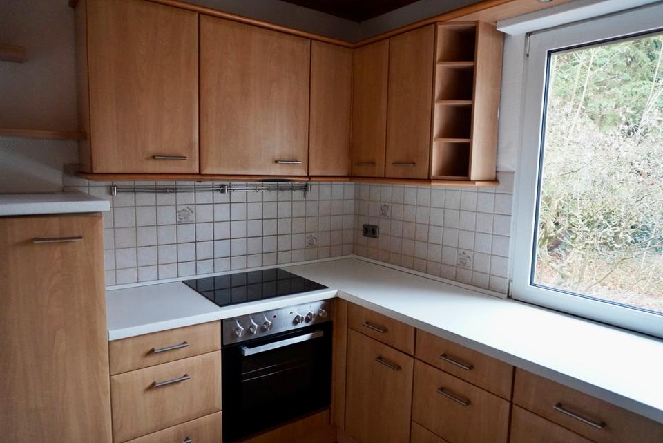 Thumbnail-Haus mit Garageausgebauter Keller mit Badgroßes Südgrundstück