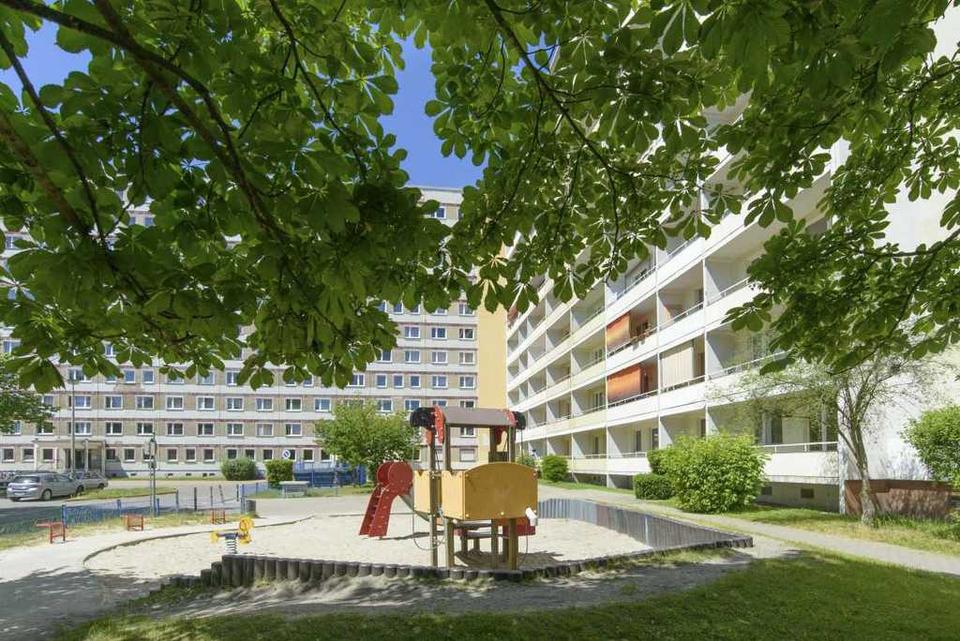 Thumbnail-3-Raumwohnung mit Balkon und Aufzug mitten im Zentrum Hoyerswerdas