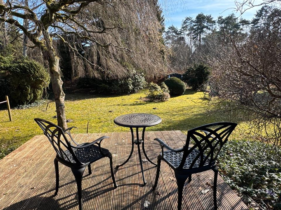 Thumbnail-Bungalow am Waldrand: 1.037 m² Parkgrundstück