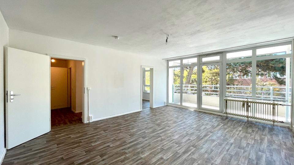 Thumbnail-Helle und praktisch geschnittene Wohnung für Singles und Paare