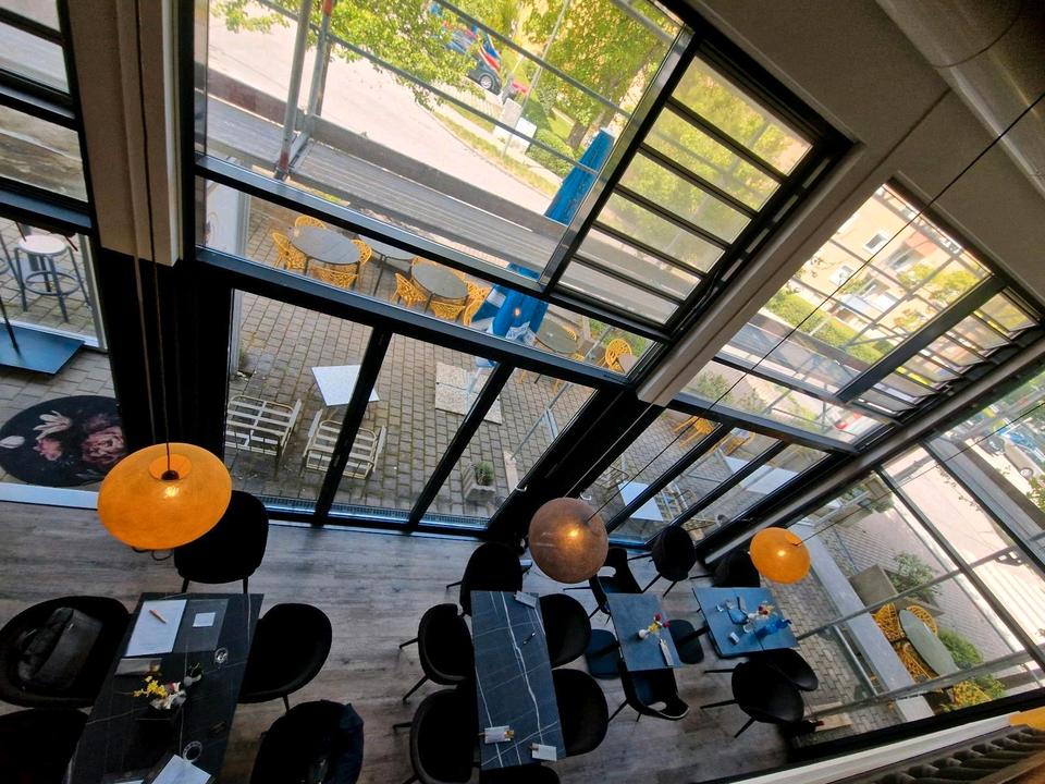Thumbnail-Restaurant mit Terrasse gleich neben den Schulen und dem Krankenhaus gelegen