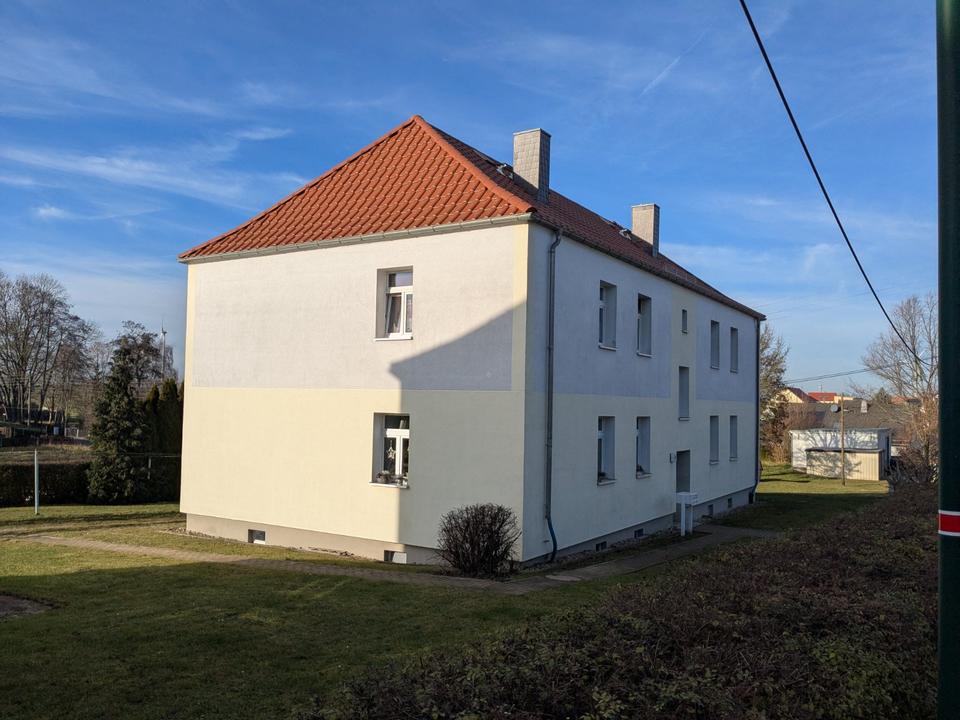 Thumbnail-Helle 3-Zimmer-Wohnung (66m²) in Zeitz-Geußnitz