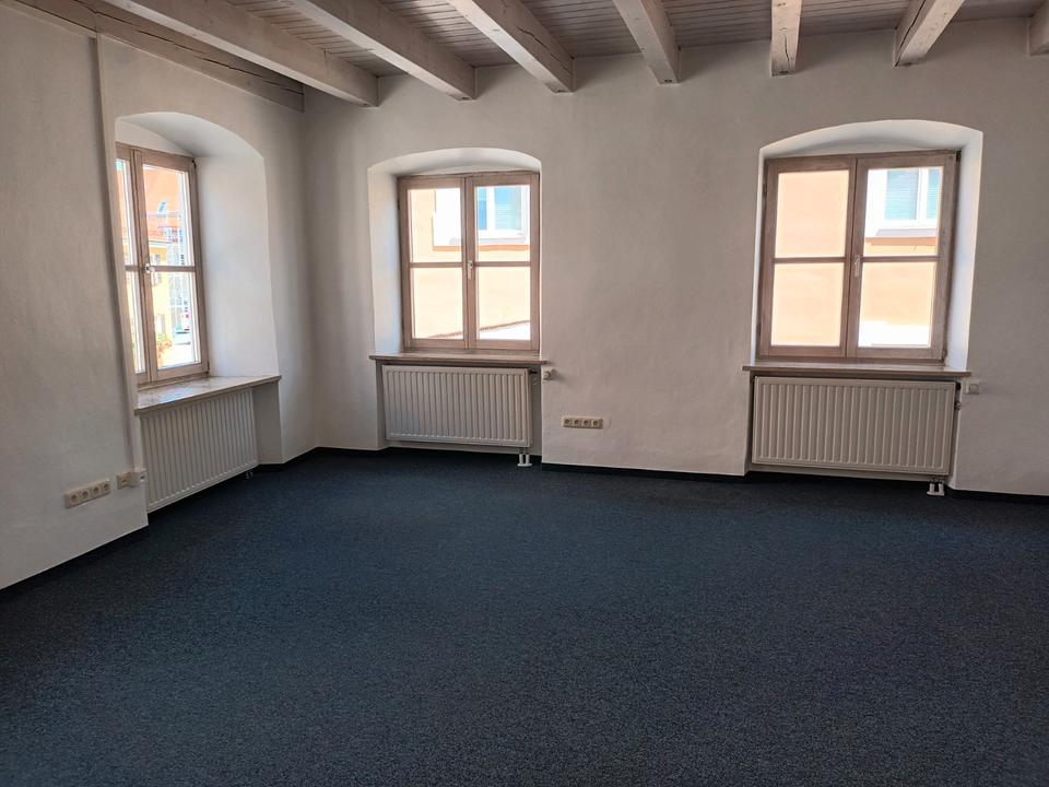 Thumbnail-Büro-Praxisräume in zentraler Lage in der Altstadt von Wemding