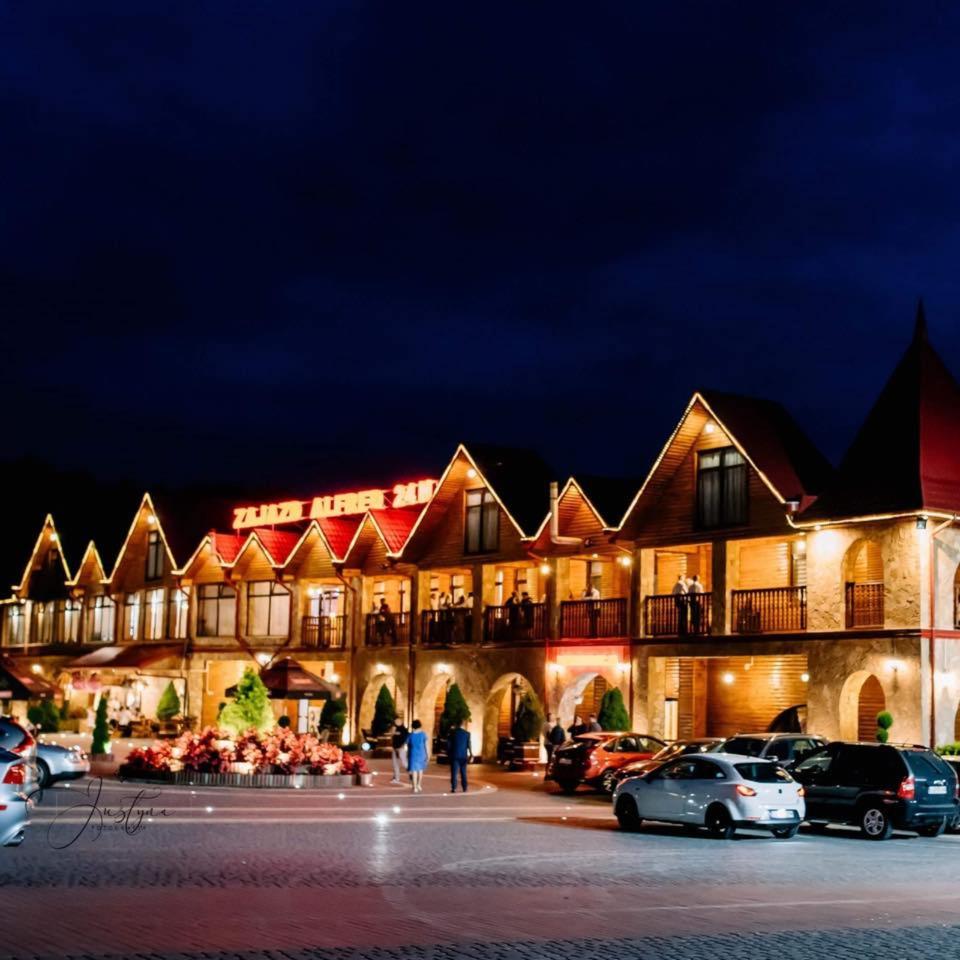 Thumbnail-Hotel- und Gastronomiekomplex im Ausland zu einem günstigen Preis