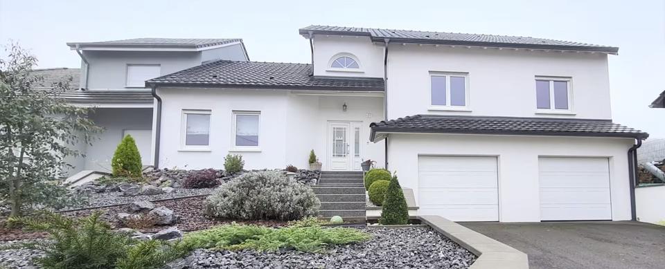 Thumbnail-EFH in FR ca. 160m² nur 4km bis DE, FBH, riesige Garage, Keller