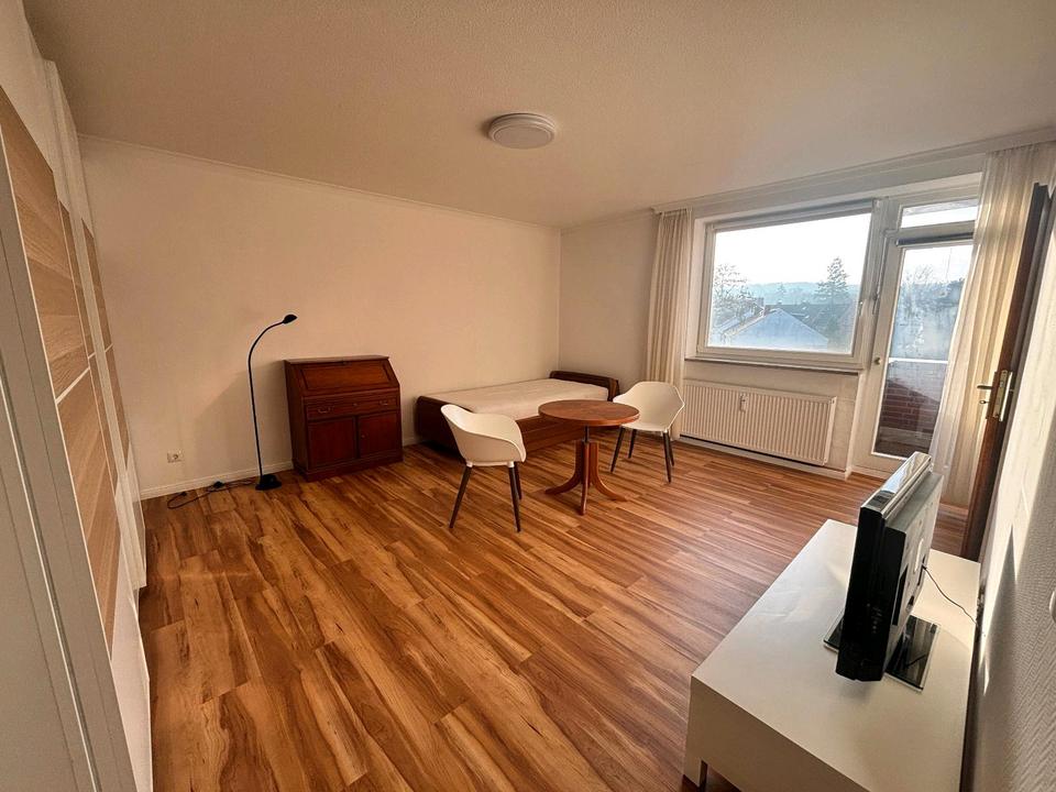 Thumbnail-Möblierte Einzimmerwohnung mit Balkon