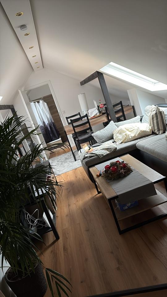 Thumbnail-Dachgeschoss Wohnung