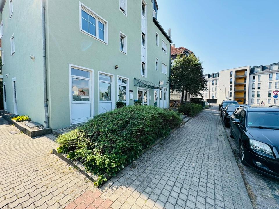 Thumbnail-attraktive PraxisLadenStudio - Fläche mit 4 Zimmern beste Lage+++TOP+++ zentral in Markkleeberg