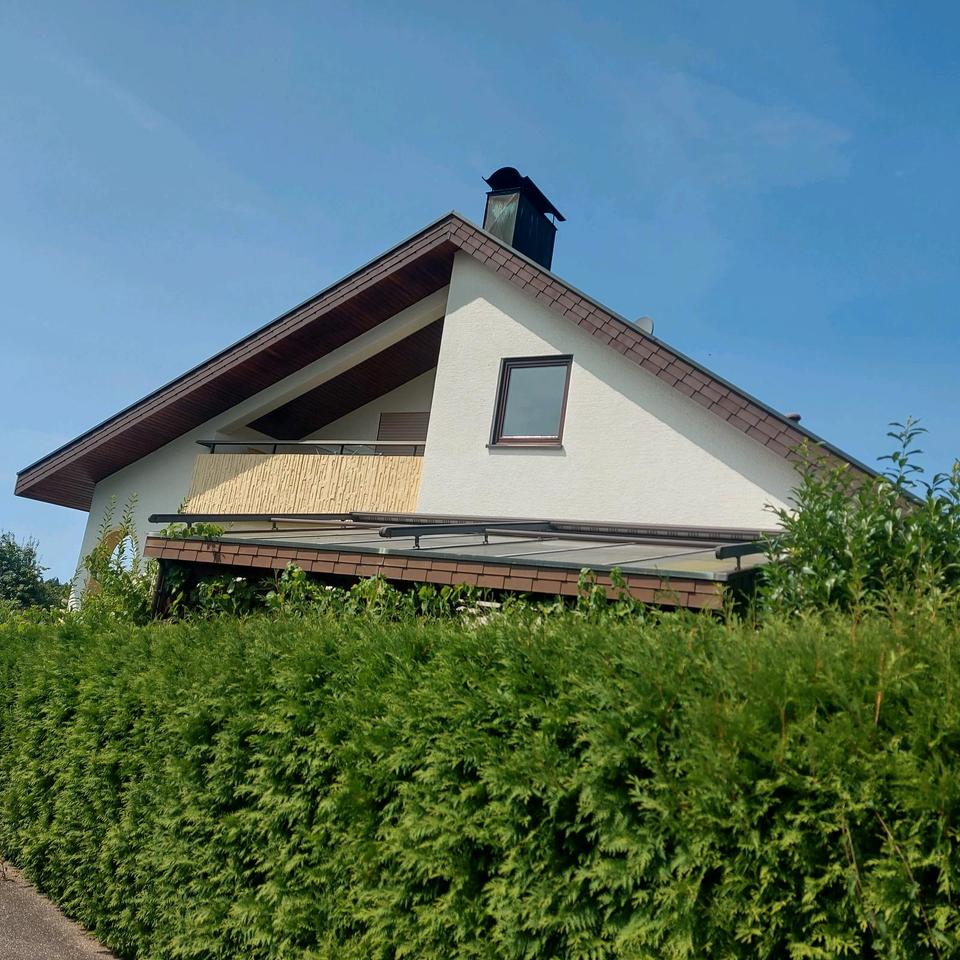 Thumbnail-Dachgeschosswohnung voll möbiliert