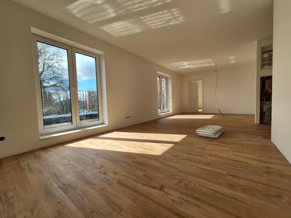 Thumbnail-Zum Verlieben: 2-Zimmer im Staffelgeschoss – ein Zuhause voller Licht mit Fahrstuhl