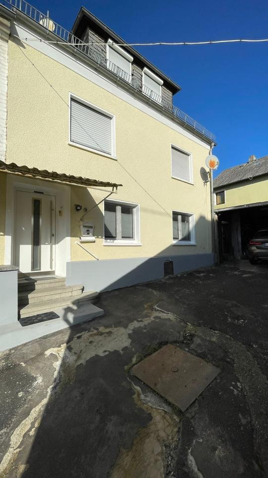 Thumbnail-Einfamilienhaus mit sep. Einliegerwohnung in Frickhofen