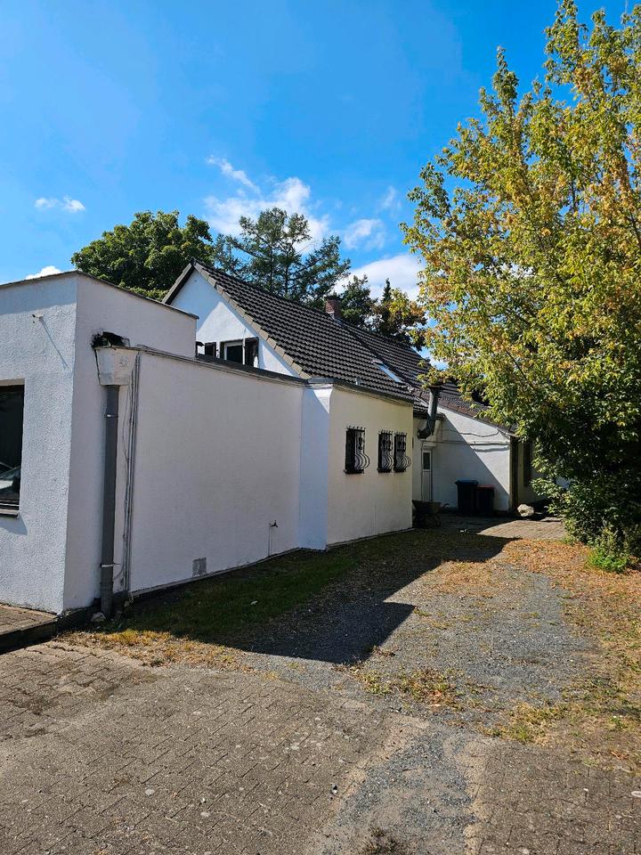 Thumbnail-Wohn Geschäftshaus Stellplätze Bauland