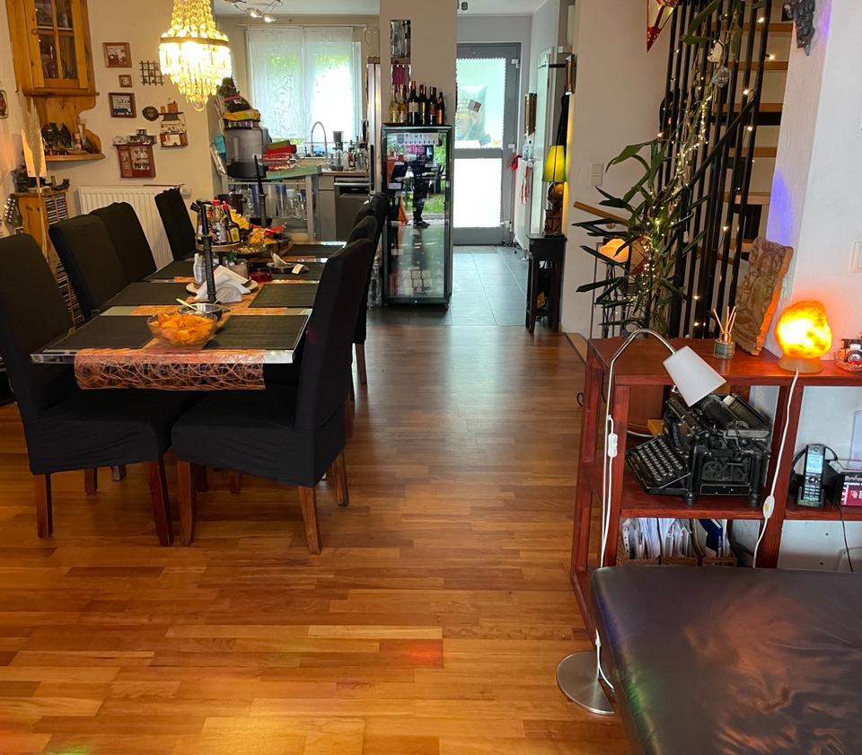 Thumbnail-Reihenhaus in Frankfurt Preungesheim ohne Zeitdruck zu verkaufen