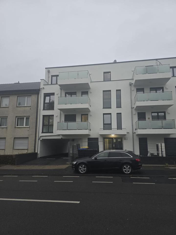 Thumbnail-Erstbezug! Helle 2,5-Zimmer-Wohnung mit Terrasse im 3. OG