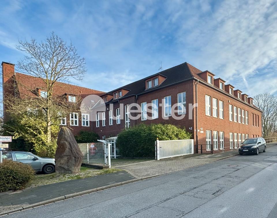 Thumbnail-Solide Bürofläche in ehemaligem Schulgebäude Duisburg-Meiderich