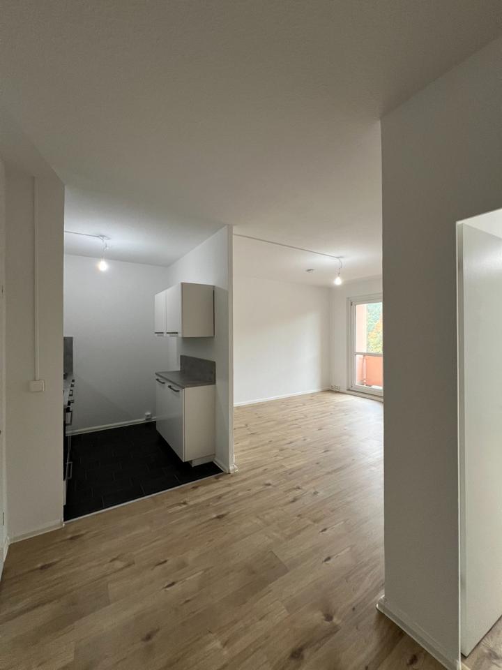 Thumbnail-WOHLFÜHLEN LEICHT GEMACHT - 3-Zimmer-Wohnung mit Balkon & moderner EBK