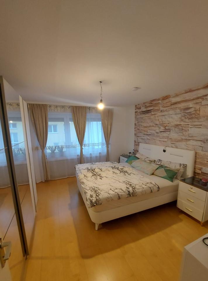 Thumbnail-Schöne, helle Wohnung in Erdmannhausen zu vermieten