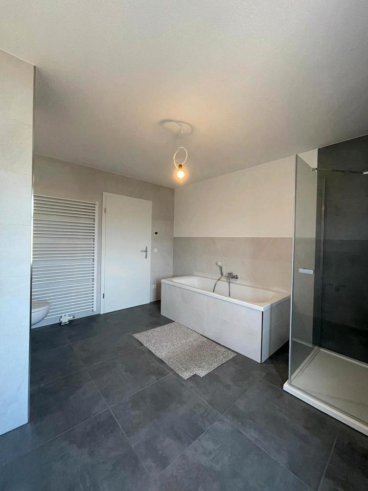 Thumbnail-4-Raum- Wohnung 115 qm in 09380 Thalheim , Dachgeschoss