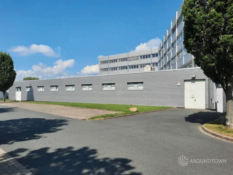 Thumbnail-Preisattraktive Gewerbefläche mit vielfältigen Nutzungsmöglichkeiten
