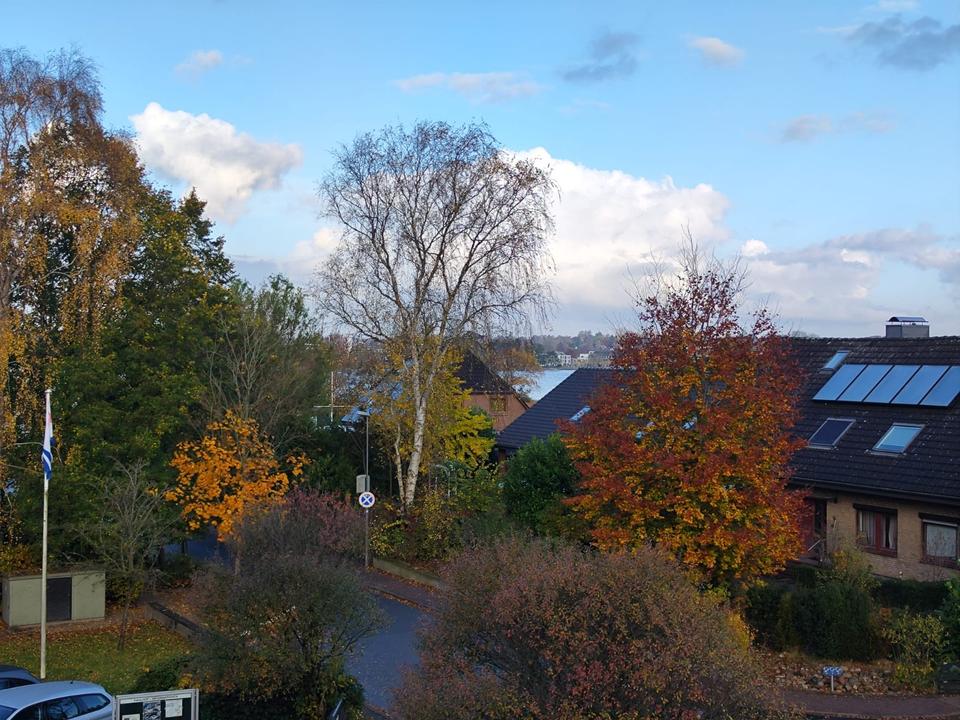 Thumbnail-geräumige 2,5 Zimmer-Seniorenwohnung mit tollem Ausblick