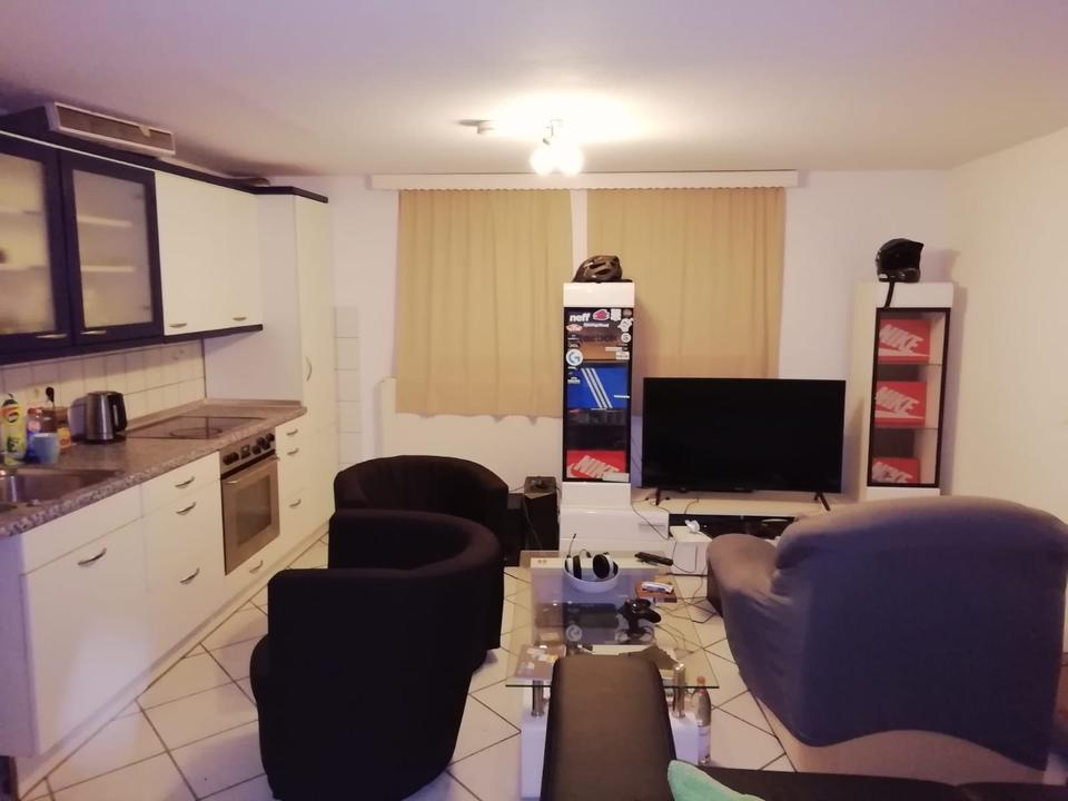 Thumbnail-Wohnung 1,5 Zi. Souterrain zu vermieten, 45qm, in Brakel