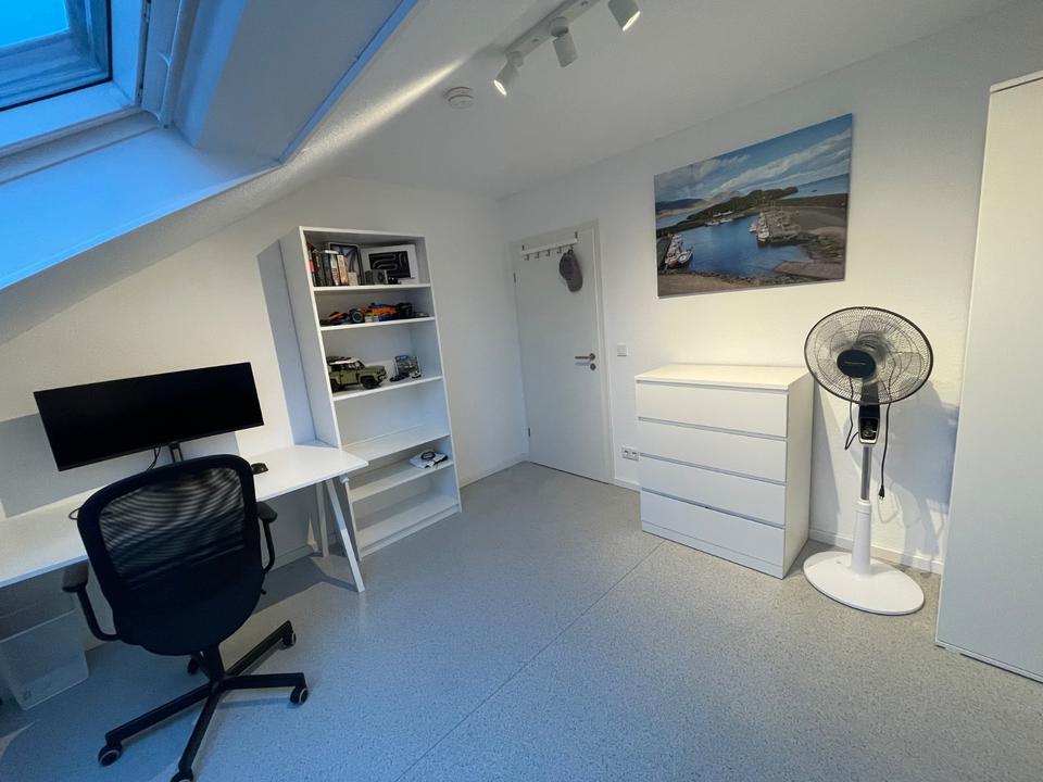 Thumbnail-Helles, möbliertes Zimmer in der Oststadt