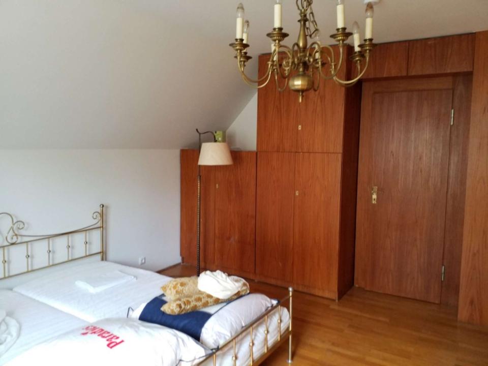 Thumbnail-für Studenten: Einlieger Zimmer & Küche in Einfamilienhaus-WG