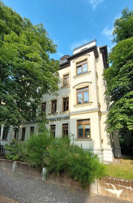 Thumbnail-Zuhause in Gohlis: 3 Zimmer, 100qm, Balkon, Gründerzeit-Altbau