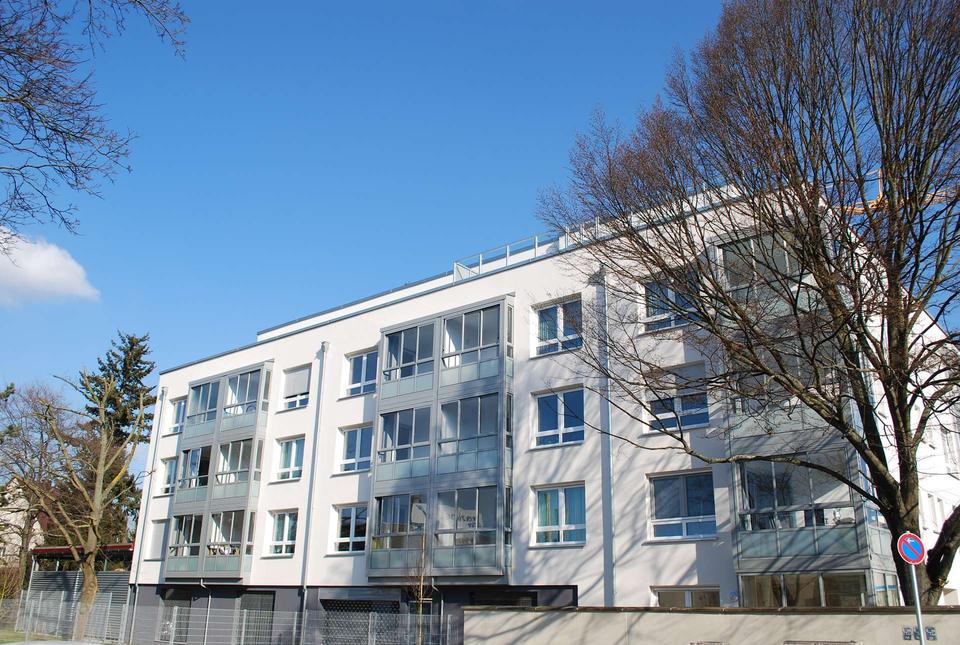Thumbnail-Möblierte 2-Zimmer Seniorenwohnung ab 60-Jahren in Nürnberg - Schweinau