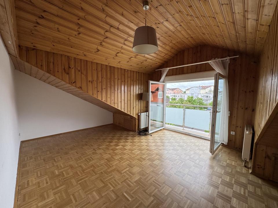 Thumbnail-Stilvolle 3-Zimmer-Penthousewohnung mit besonderem Charme in ruhiger Lage