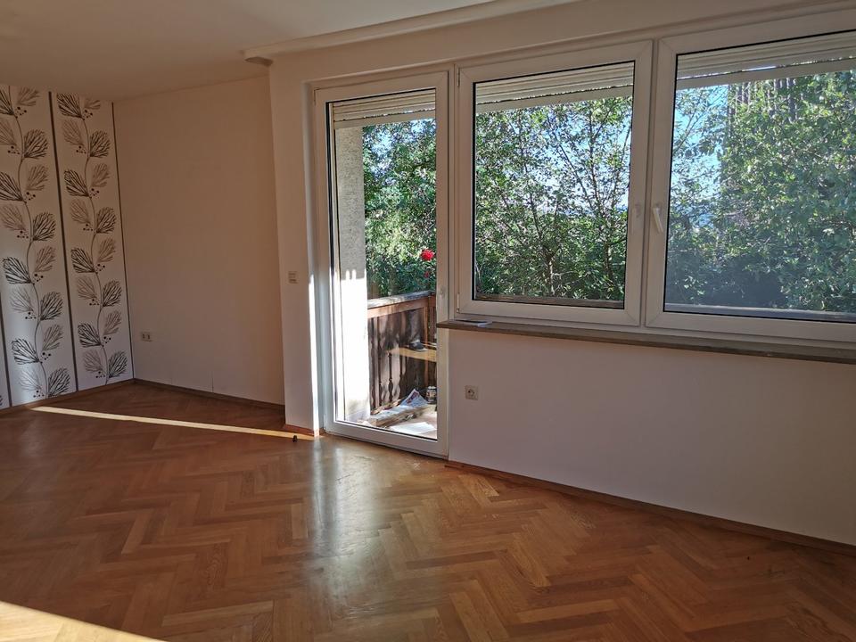 Thumbnail-Zu Mieten: 3-Zimmer-Wohnung in Esslingen befristet auf 2,5 Jahre