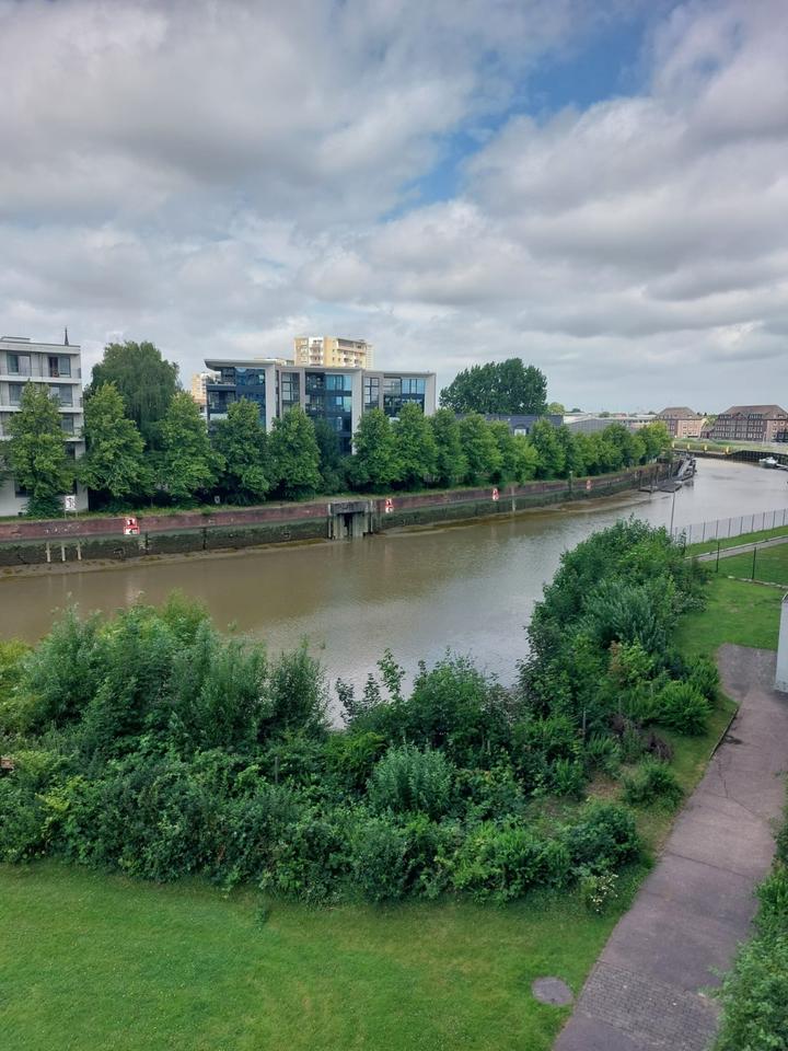 Thumbnail-Frisch Renovierte möbilierte Single Wohnung