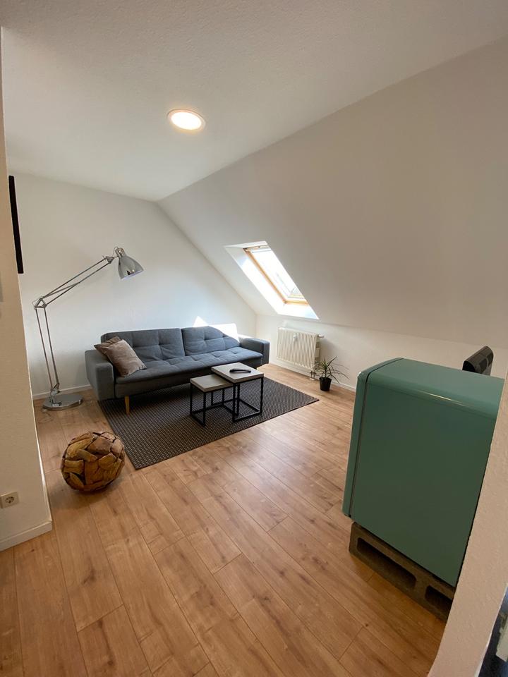 Thumbnail-Tolle 2 Zimmer Wohnung mit Küche und Garage