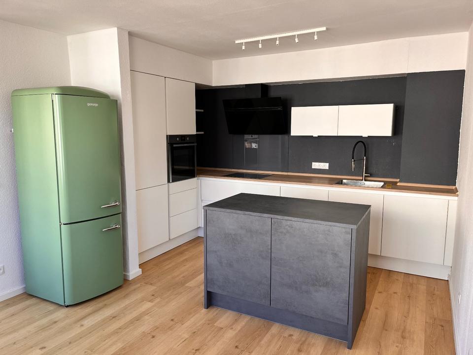 Thumbnail-Moderne 2-Zimmer-Wohnung mit grosszüger Loggia und EBK