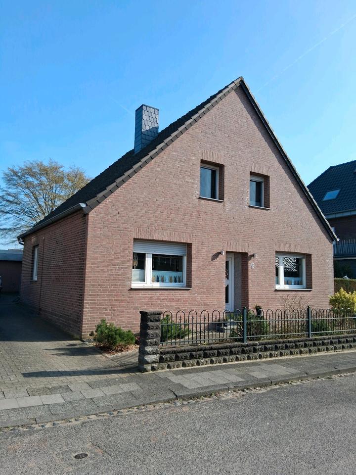 Thumbnail-Großzügiges 165m² Haus mit 7 Zimmern, Garten, Doppelgarage